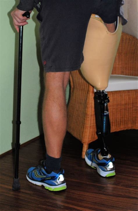 Prosthetic Leg For Non Amputees Prosthetic Leg Amputee Prosthetics