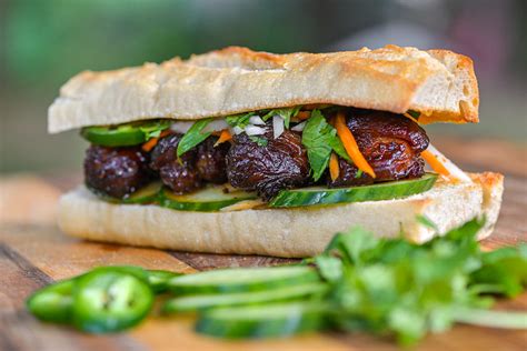Barbecue Pork Belly Burnt Ends Banh Mi Sandwich Recipe The Meatwave