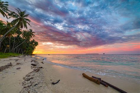 395 Colorful Sky Sunset Desert Tropical Beach Photos Free And Royalty