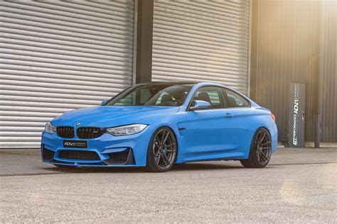 Yas Marina Blue Metallic BMW M4 - ADV5.2 M.V2 CS Wheels ...