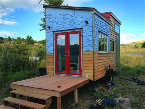 Beautiful Modern Tiny House Swoon