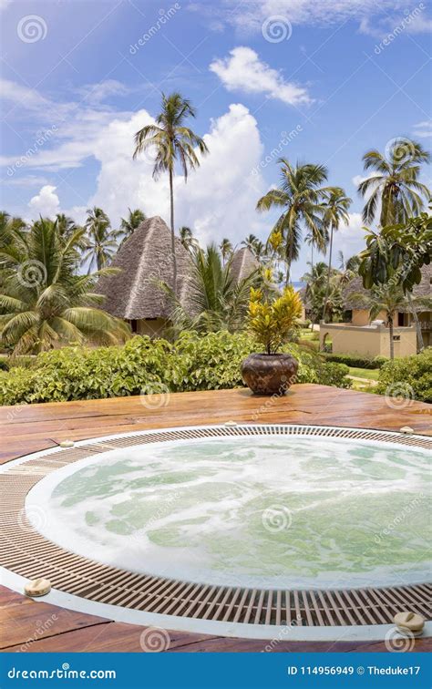 Outdoor Jacuzzi In Zanzibar Stock Image Image Of Massage Luxury 114956949