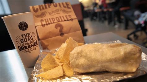Starting thursday at 10 a.m. Chipotle giving away 250,000 free burritos to US health ...