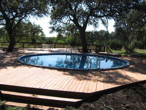 Splash pools round deluxe above ground pool. 20 Luxurious Above Ground Pool Designs
