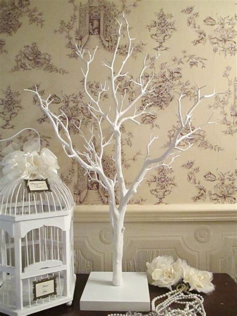 It is typically a centerpiece item and is designed to coordinate with other wedding decorations. The 13 best Money trees images on Pinterest | Money trees, Branches and Wedding receptions
