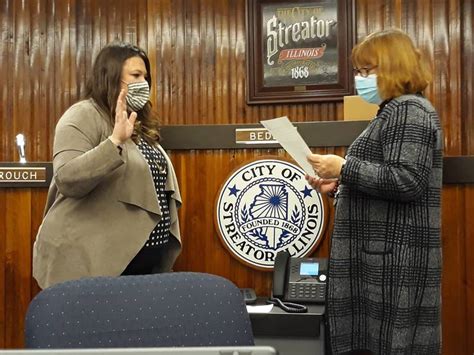Streators First Female Mayor Tara Bedei Sworn In Shaw Local