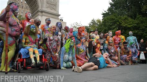 Models Shed Clothes For Body Painting Day In Nyc Freedomnewstv
