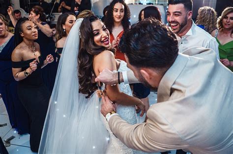 turkish wedding photographer ivy leaf photo and film