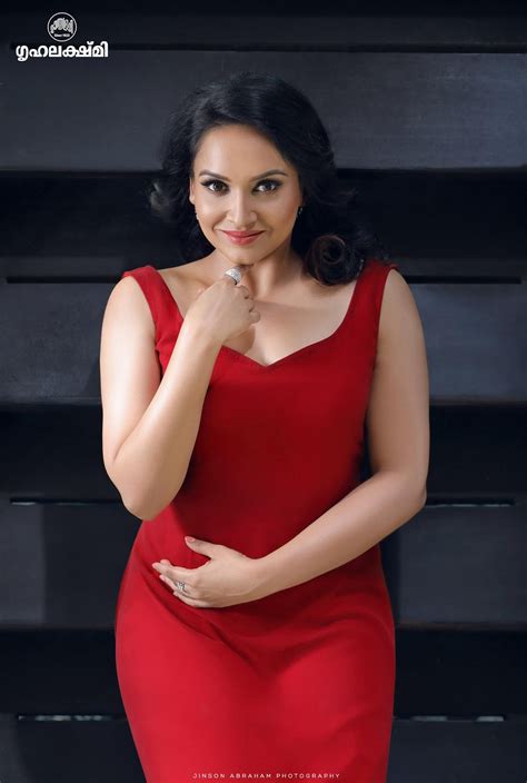 Malayalam actress lena malayalam actress lena. Lena in Grihalakshmi magazine photographed by Jinson ...