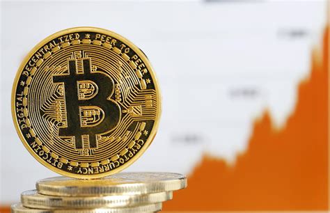 Detailed below are the factors driving bitcoin higher, and why experts don't think the cryptocurrency will crash as it did in 2017. Bitcoin Price: Why The Bitcoin Bull Run Could Be Just ...