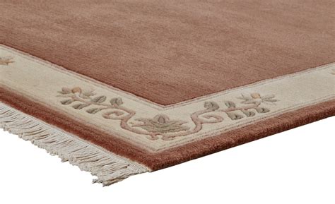 Soll der teppich unter möbeln liegen, muss er groß genug sein, dass beispielsweise ein esstisch was darf der teppich kosten? Nepal-Teppich Classica | Altrose, 70x140 cm | Sconto
