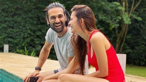 Pulkit Samrat Shares New Pic With Girlfriend Kriti Kharbanda And It Is All Things Love
