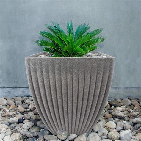 Large Plastic Planter Plant Flower Pot Indoor Outdoor Garden Patio Ebay