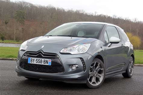 Essai Citroën Ds3 1 6 L E Hdi 115 Ultra Prestige Citadine 24 Carats