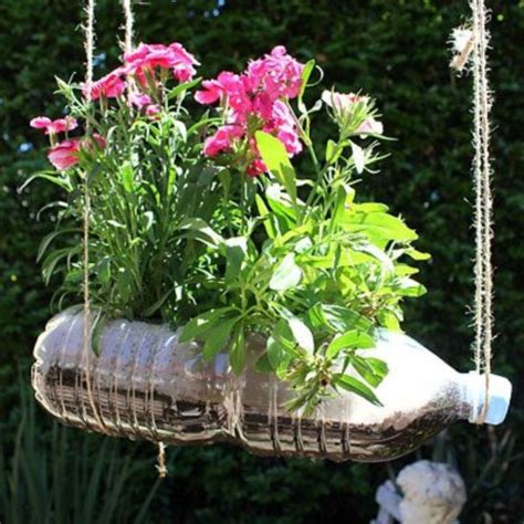 36 Diy Plastic Bottle Projects For Hanging Plant