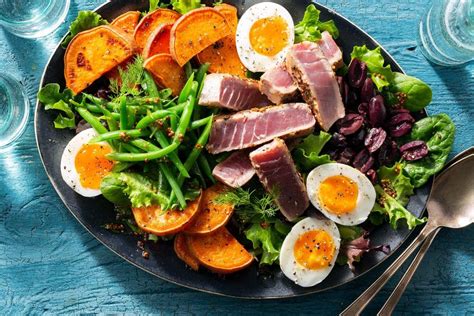 Nicoise Salad With Seared Tuna Green Beans And Soft Cooked Eggs