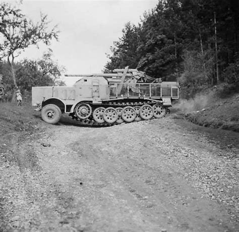 88 Cm Flak 37 Sf Auf Fgst Zgkw 18t Sdkfz 9 Flak Famo Tanks