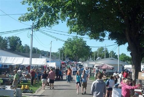 Things to do ranked using tripadvisor data including reviews, ratings, photos, and popularity. Largest Outdoor Market In Ohio: Lucasville Trade Days