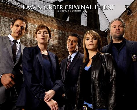 Mostly in the use of language, but you are used to that the show is great. Desktop Hintergrundbilder Law & Order Film