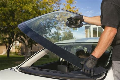 A Step By Step Guide For Windshield Repair And Windshield Replacement