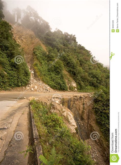 Landslide In Ecuador Stock Image Image Of Highway America 98461229