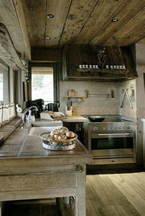 Pin By Joyce Kolb On Log Cabins Rustic Kitchen Interior Design