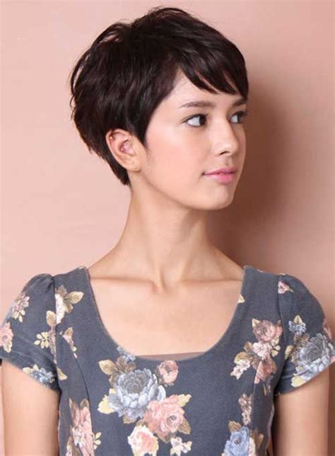 30 Perfect Pixie Haircuts For Chic Short Haired Women