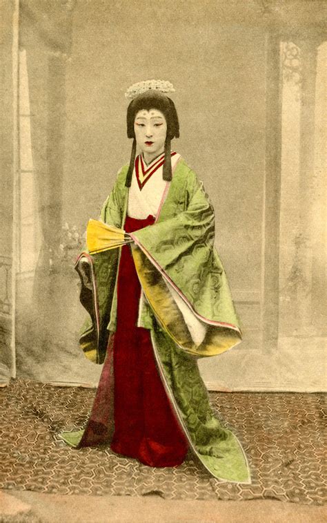 Kabuki Heian Period Court Lady 1910s Under Magnification Flickr
