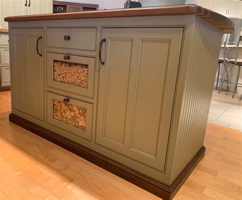 It is owned and operated by the burkard family of de pere, wisconsin. Maple Sage & Harvest- De Pere Display - Transitional ...