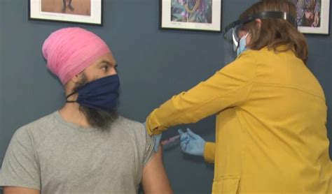 Apr 23, 2021 · ndp leader jagmeet singh received his first dose of the astrazeneca vaccine at an ottawa pharmacy on wednesday, while conservative leader erin o'toole has an appointment scheduled for this weekend. Federal NDP Leader Jagmeet Singh gets COVID-19 vaccine ...