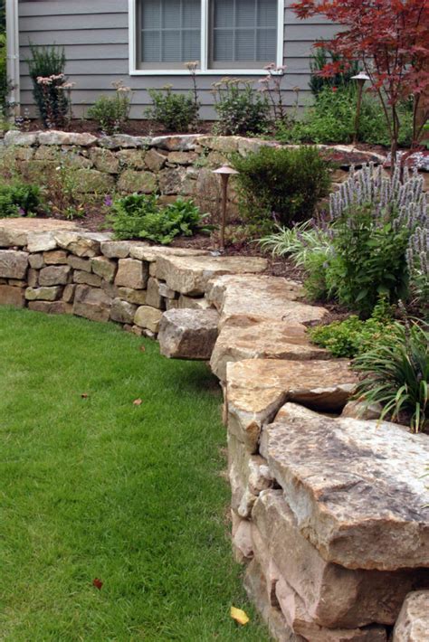 20 Rock Wall Landscaping Ideas