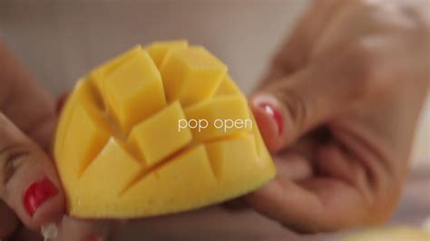 How To Slice A Mango Youtube