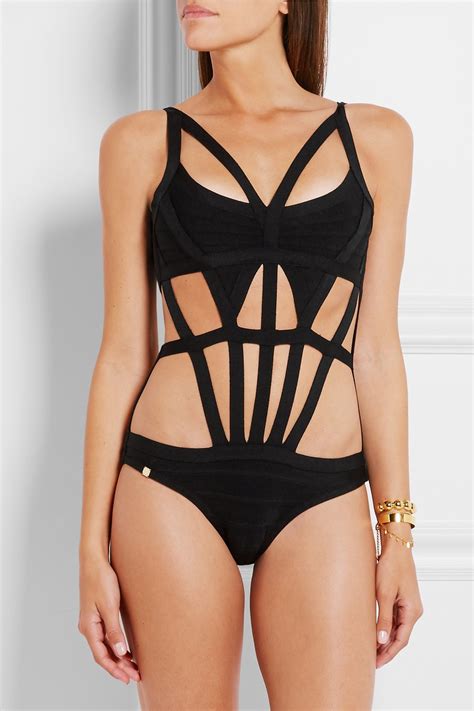 Are These Super Sexy Swimsuits Worth The Crazy Tan Lines 15 June 2016 Make More Stylish