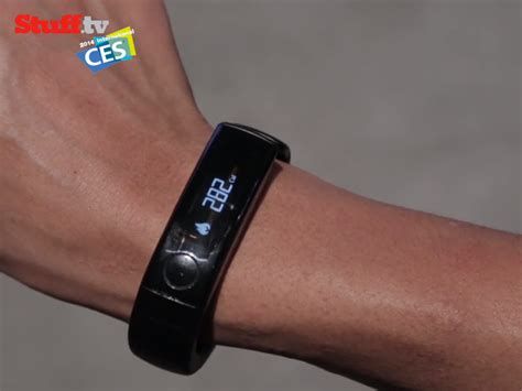 Hands On Video Review Lg Lifeband Touch More Than An Activity