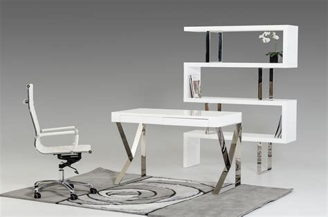 Not all home office furniture has to look the same. Perfect Modern White Desk Application for Home Office ...