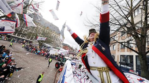 Der Festausschuss Aachener Karneval Freut Sich Auf Z Ge In