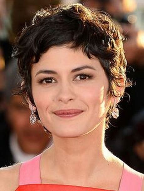 Modern pixie cut styles are not limited to modest boyish 'dos. Pixie haircut for wavy hair