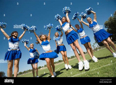 Cheerleading Squad Performing Cheer Hi Res Stock Photography And Images