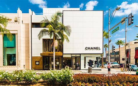 Our office is located in the beverly hills area of los angeles, ca. Beverly Hills: a girl's guide to the best shops, hotels ...