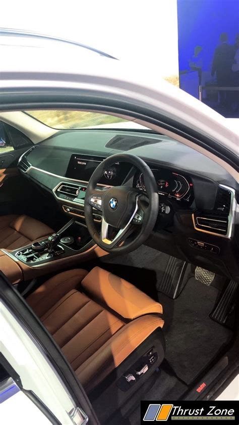 At launch, the new bmw x5 will come with two engine options for india. 8 Images Bmw X5 Interior India And Review - Alqu Blog