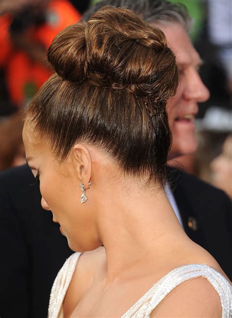 Jennifer Lopez The Only Way Is Up Modern Updos To Try Today