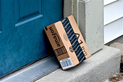 Amazon.com gift cards can be purchased in almost any amount, from $0.50 to $2,000. Cops are using Amazon boxes with tracking devices to catch ...