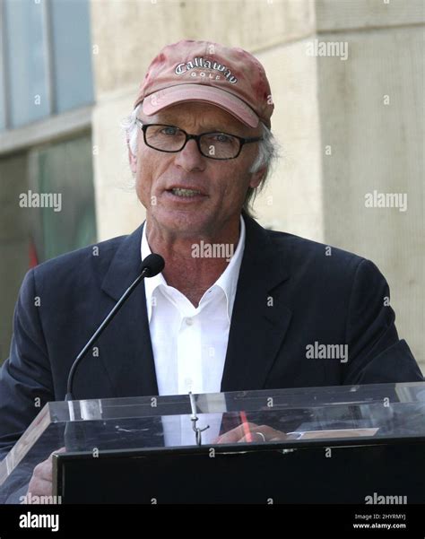 ed harris attends the ceremony awarding holly hunter with a star on the hollywood walk of fame