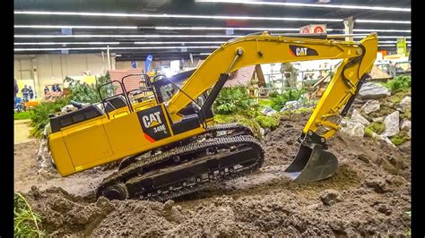 155 Kg Rc Excavator In Huge 18 Scale Rc Caterpillar Action Youtube