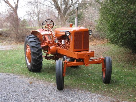 Allis Chalmers A Tractor Shed Tractors Old Tractors Tractor Photos My