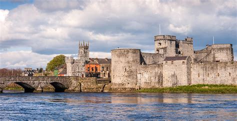King Johns Castle Limerick Ireland Photograph By Pierre Leclerc