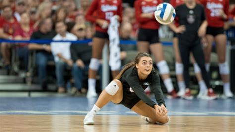 2018 Nebraska Volleyball Position Reviews Defensive Specialist Hail