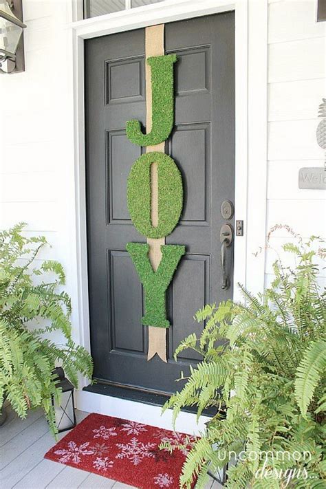 11 creative diy holiday decorations for your front door. 20+ Creative DIY Christmas Door Decoration Ideas - Noted List