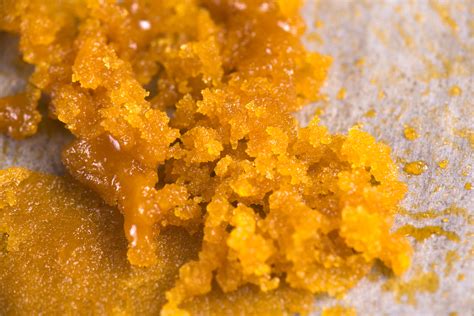 Sep 08, 2020 · live resin is created from cannabis material that was not dried or cured, allowing it to retain many of the active compounds, particularly terpenes and flavonoids, that would otherwise disintegrate or degrade during the curing process. What Are Live Resin Concentrates (2019) - Wikileaf