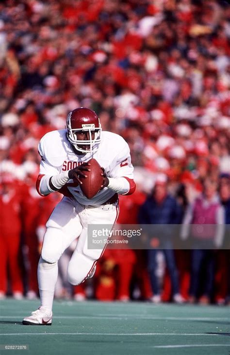Running Back Marcus Dupree Of The Oklahoma Sooners Caries The Oklahoma Sooners Oklahoma